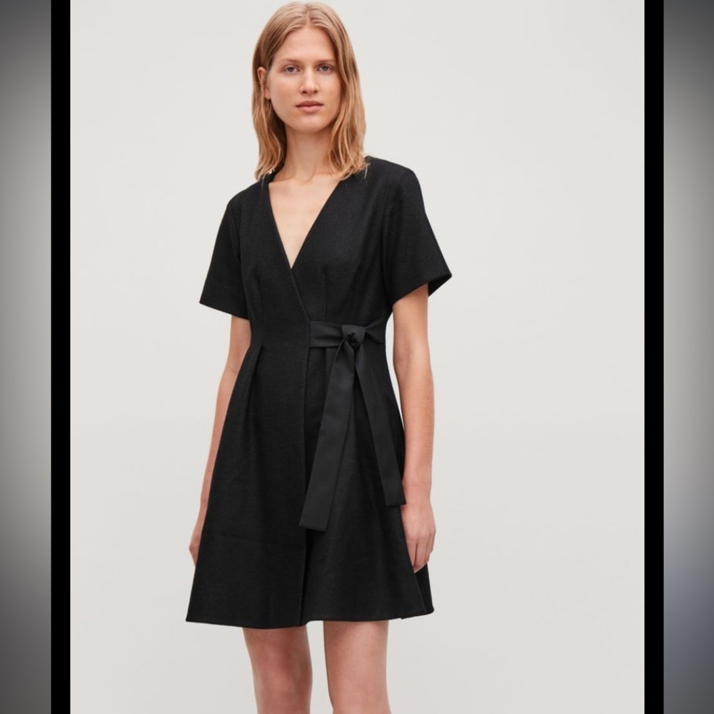 COS Dark Academia Dress Tweed Herringbone Wool Short Sleeve Wrap Dress Size 4